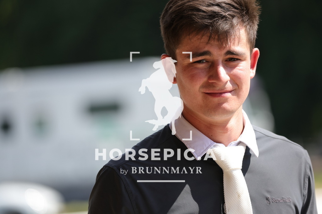 0P6A4774 | Willkommen bei Brunnmayr - Design & Fotografie – Ihrem Spezialisten für Reitturniere und Pferdeveranstaltungen in Oberösterreich, Salzburg und Bayern! Seit über 17 Jahren sind wir leidenschaftlich dabei.