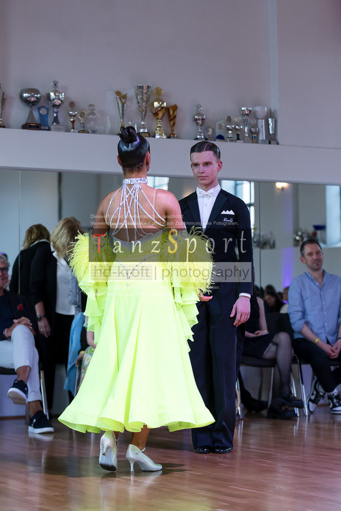 20240616_DM-Jugend-Kombi_4779 | Tanzsportbilder, Standardtanz, Lateintanz, WDSF, DTV, LTVB, dancecomp, goc, hessen tanzt, blaues band der spree, walzer, tango, wiener walzer, slowfox, quickstepp, samba, rumba, cha-cha-cha, paso doble. jive, hd-kroft photography, turniertanzsport