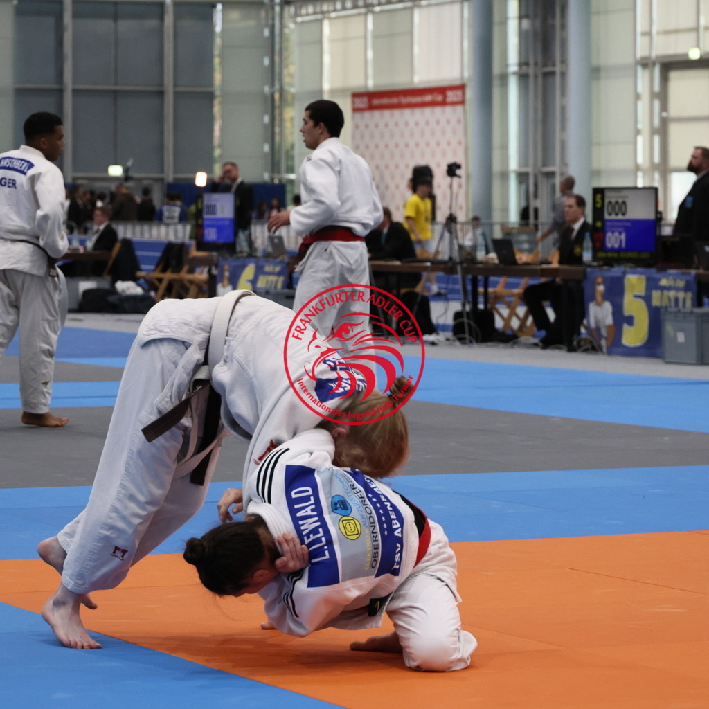 IMG_7862 | Fotos vom Adler Cup - Pictures from Adler Cup

Hier findet Ihr alle Eindrücke und großen Momente der Adler Cup Wochenenden. Here you will find all impressions and great moments of the Adler Cup weekends. - Realisiert mit Pictrs.com