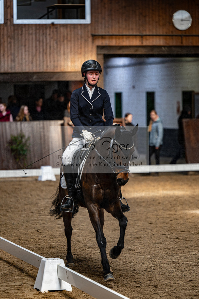 20240310-DOS_9774 | Entdecke hochwertige Reitturnierfotos von Foto Oger. Professionell, emotional und authentisch – jetzt Lieblingsmomente im Shop bestellen.Deutschlandweite Turnierfotografie. - Realisiert mit Pictrs.com