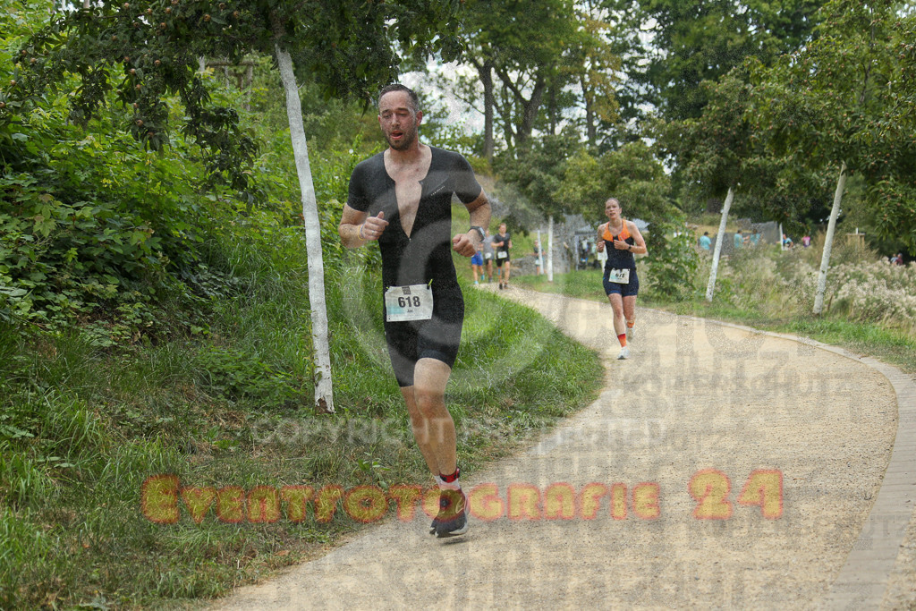 250824_1425_EX1_6150 | Sportfotografie im Rhein-Sieg Kreis, Köln, Bonn, NRW, Rheinland Pfalz, Hessen, etc. Unser Tätigkeitsfeld umfasst den Laufsport vom Volkslauf über den Marathon, Duathlon, Triathon bis zum Ultralauf wie Kölnpfad Ultra oder Schindertrail.