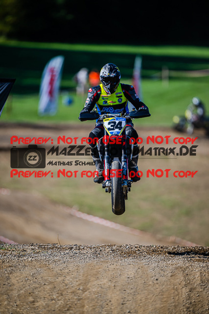 MaZZes_FotoMatrix_220903_0869 | S4