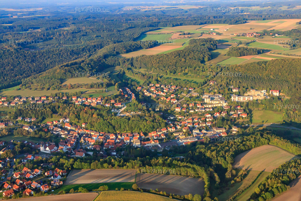 Luftbild: Ortsansicht aus Südwesten in Heiligenstadt in Oberfranken im Bundesland Bayern in Deutschland. Foto: IMG_45745-1792.jpg vom 25.09.2011 durch Werner Riehm/FLY-FOTO.deAuflösung des Originals: 4418 x 2945 px