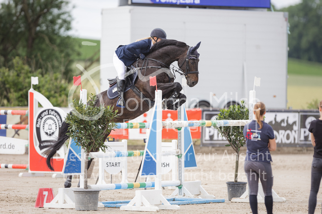 220611_LüPfSpTa_M2-Spr-431 | Lützower Pferdesporttage
Springprüfung Kl. M**
11.06.2022