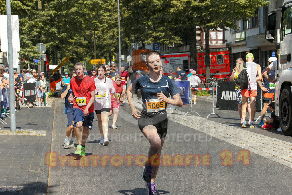 250621_1052_EX1_2991 | Sportfotografie im Rhein-Sieg Kreis, Köln, Bonn, NRW, Rheinland Pfalz, Hessen, etc. Unser Tätigkeitsfeld umfasst den Laufsport vom Volkslauf über den Marathon, Duathlon, Triathon bis zum Ultralauf wie Kölnpfad Ultra oder Schindertrail.