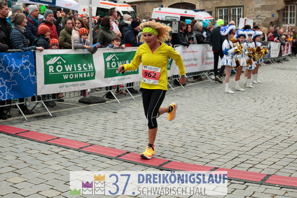 VR Bank Hauptlauf 10000m | 3 Koenigslauf 2023 - Realisiert mit Pictrs.com