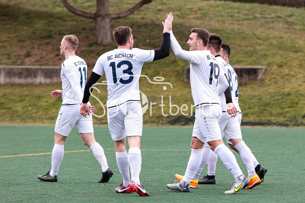 ASV Hiltenfingen - BC Aichach | Professionelle Sportfotos aus den Bereichen Fußball, Eishockey, Handball und vieles mehr. Ob Sieg oder Niederlage