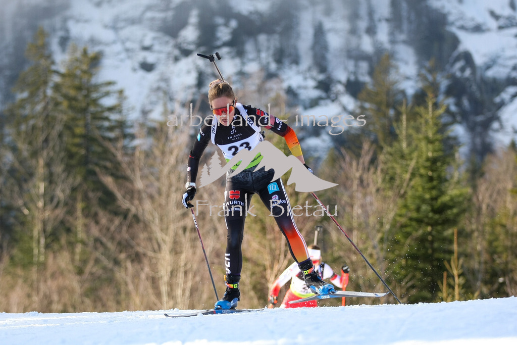 993T1995 | Marlene Fichtner