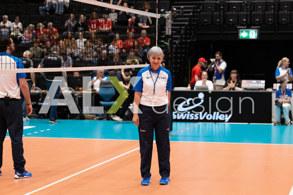 Luxembourg v Switzerland - CEV European League Men | KRIENS, SWITZERLAND - JUNE 12: VERONICA MIOARA PAPADOPOL, referee during the CEV European League match between Luxembourg and Switzerland at Pilatus Arena on June 12, 2026 in Kriens, Switzerland. - Realisiert mit Pictrs.com