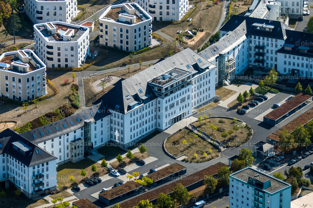 3808042 | Wohnanlage Mönchberg Park, Würzburg, Firmengruppe Riedel BauSilbersteinstraße 497424 SchweinfurtTelefon 09721 676-0Telefax 09721 676-110Email: info@riedelbau.de