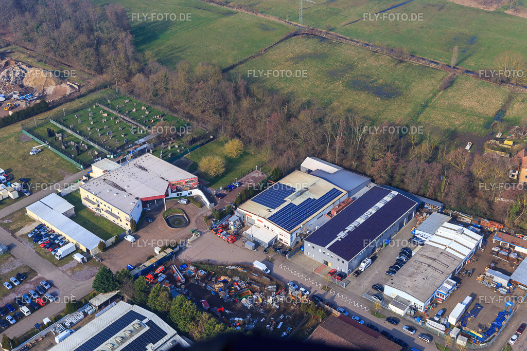 Buschurweg mit Zeich Metallbau GmbH, ArcoSYS Computervertriebs GmbH, Frey Metalltechnik, Inh. Dipl.-Ing. Matthias Frey e.K. und PLAY POINT Spielhalle https://www.play-point.net/ http://www.zeich-metallbau.de/ https://www.arcosys.de/ https://www.frey- | Luftbild: Buschurweg mit Zeich Metallbau GmbH, ArcoSYS Computervertriebs GmbH, Frey Metalltechnik, Inh. Dipl.-Ing. Matthias Frey e.K. und PLAY POINT Spielhalle https://www.play-point.net/ http://www.zeich-metallbau.de/ https://www.arcosys.de/ https://www.frey-metalltechnik.de/impressum.html im Ortsteil Minderslachen in Kandel im Bundesland Rheinland-Pfalz in Deutschland. Foto: IMG_104701.jpg vom 08.02.2018 durch Werner Riehm/FLY-FOTO.de - Realisiert mit Pictrs.com