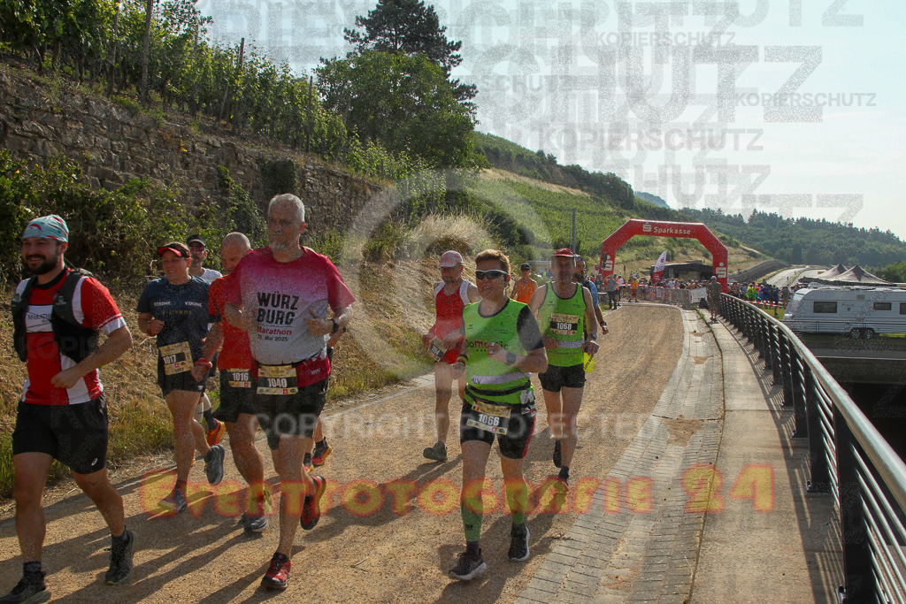 250614_0901_EV4_7796 | Sportfotografie im Rhein-Sieg Kreis, Köln, Bonn, NRW, Rheinland Pfalz, Hessen, etc. Unser Tätigkeitsfeld umfasst den Laufsport vom Volkslauf über den Marathon, Duathlon, Triathon bis zum Ultralauf wie Kölnpfad Ultra oder Schindertrail.