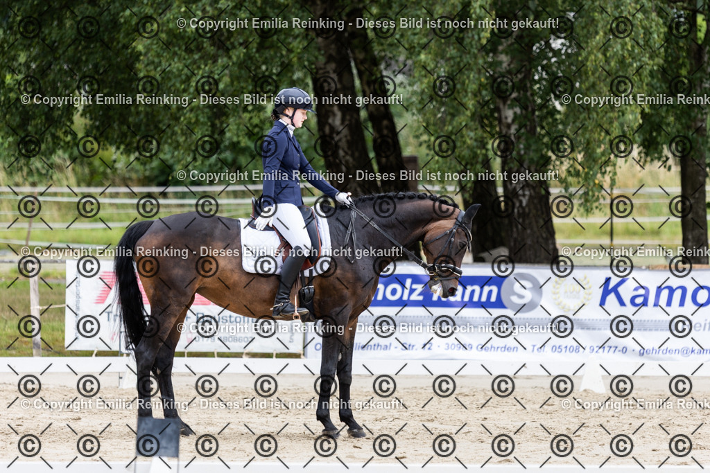 CL5A8020 | Emilia Reinking Fotografie - Realisiert mit Pictrs.com