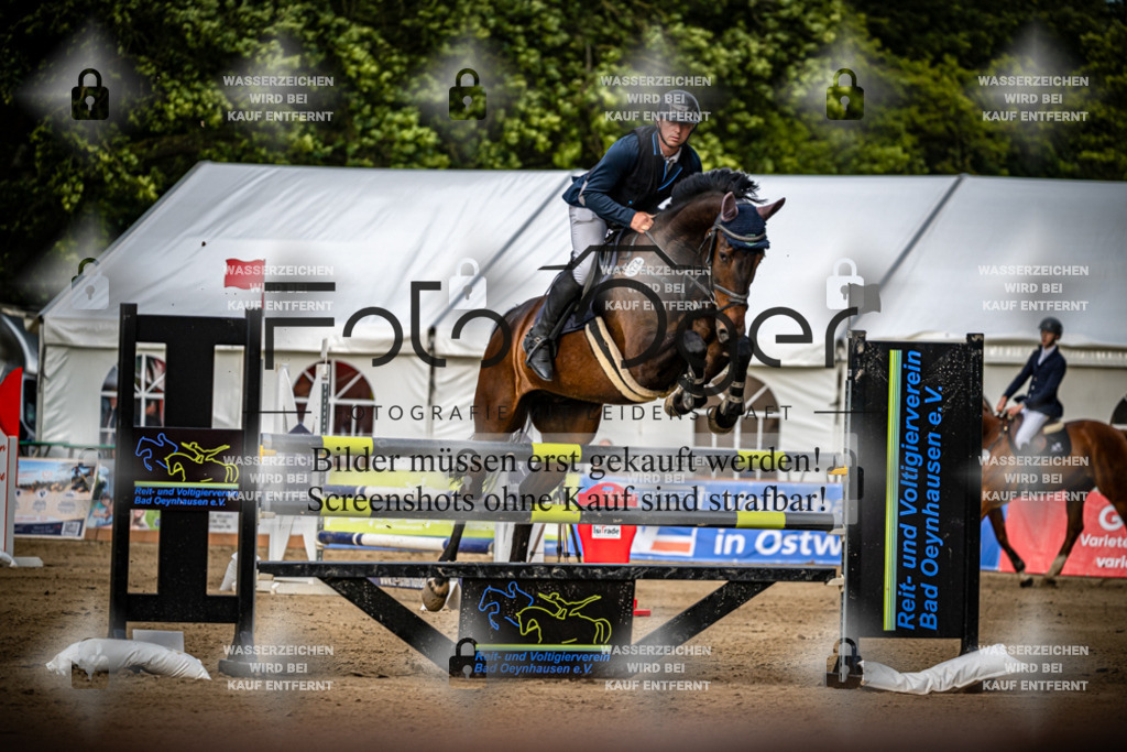 Sielturnier 2026-14-0155 | Entdecke hochwertige Reitturnierfotos von Foto Oger. Professionell, emotional und authentisch – jetzt Lieblingsmomente im Shop bestellen.Deutschlandweite Turnierfotografie. - Realisiert mit Pictrs.com