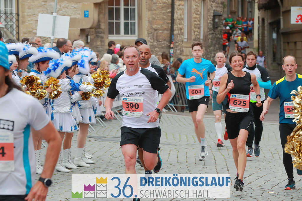 VR Bank Hauptlauf 10km | 3königslauf 2022 VR Bank Hauptlauf - Realisiert mit Pictrs.com