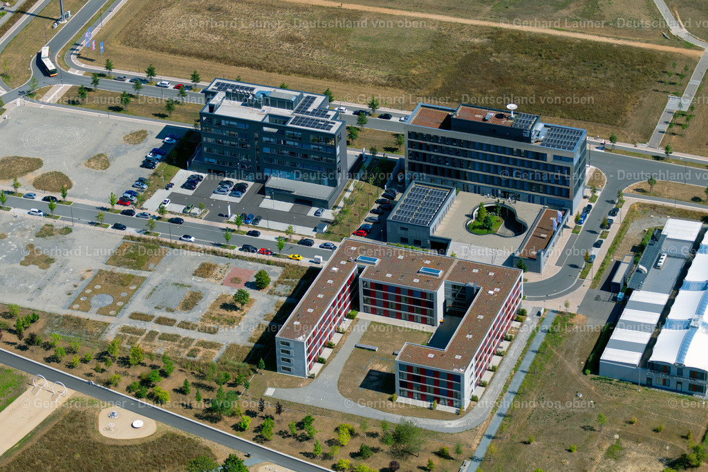 3902036 | Bürogebäude und Studentenwohnheim an der Landsteiner-Strasse am Hubland, Würzburg