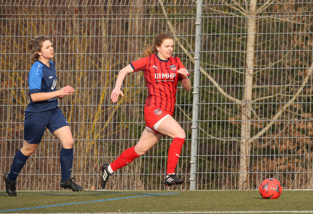 20260308-FCH-Welzheim_010 | 1. FC Heidenheim 1846 vs. FC Welzheim 06, Fußball, Frauen,, Freundschaftsspiel, 2025/2026, 08.03.2026 in Heidenheim, Kunstrasen Ost(Foto: Michael Bulling) - Realisiert mit Pictrs.com