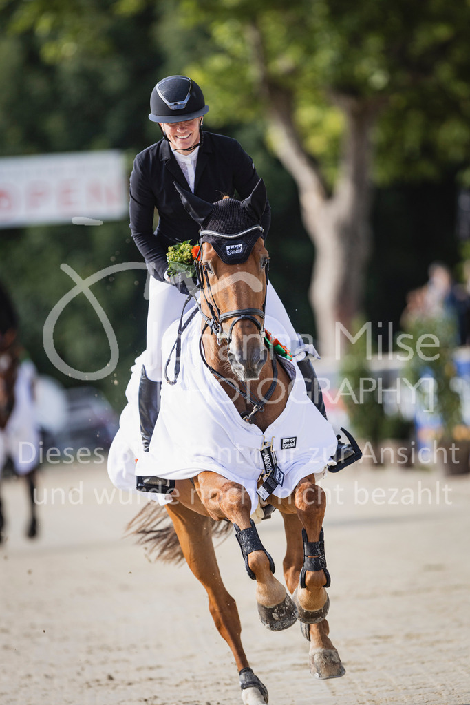 250711_BHO_2Ph-M2-2-879 | Deine schönsten Turniermomente als professionelle Fotos! Entdecke hochwertige Pferdesport-Fotografie im Online-Shop. Jetzt Fotos finden & bestellen!