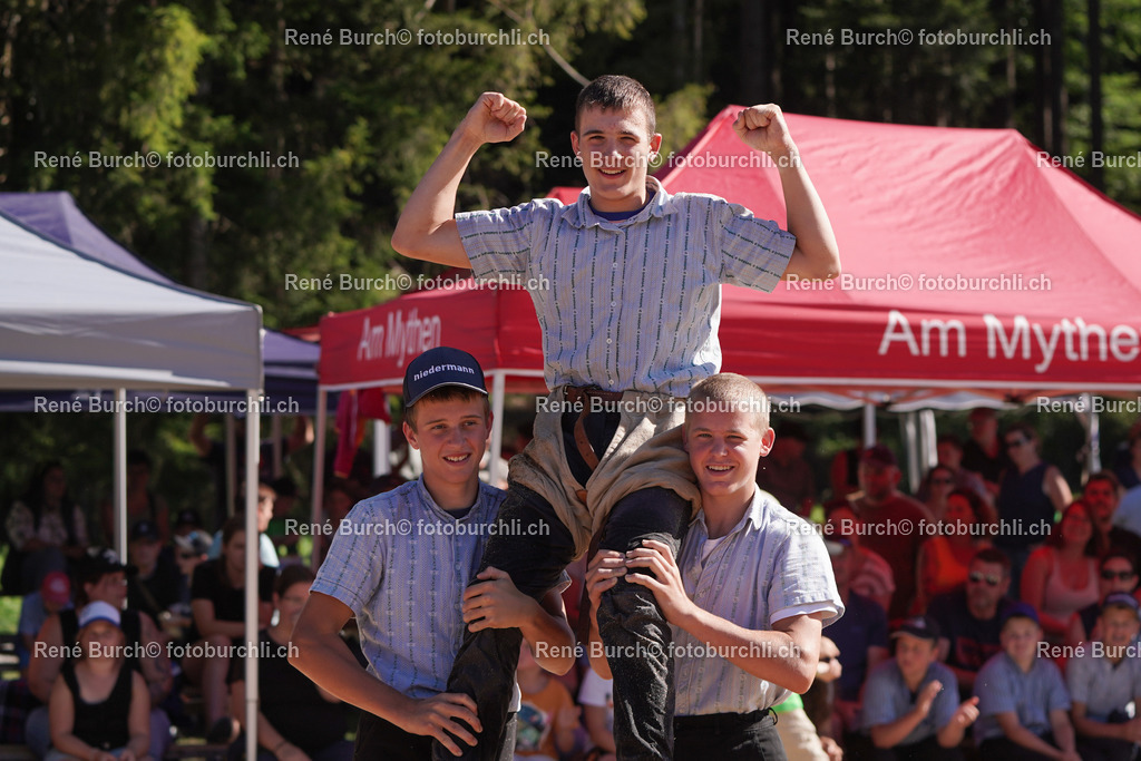DSC09368 | René Burch leidenschaftlicher Fotograf aus Kerns in Obwalden.  Hier finden sie Sport, Landschaft und Natur Fotografie.
 - Realisiert mit Pictrs.com