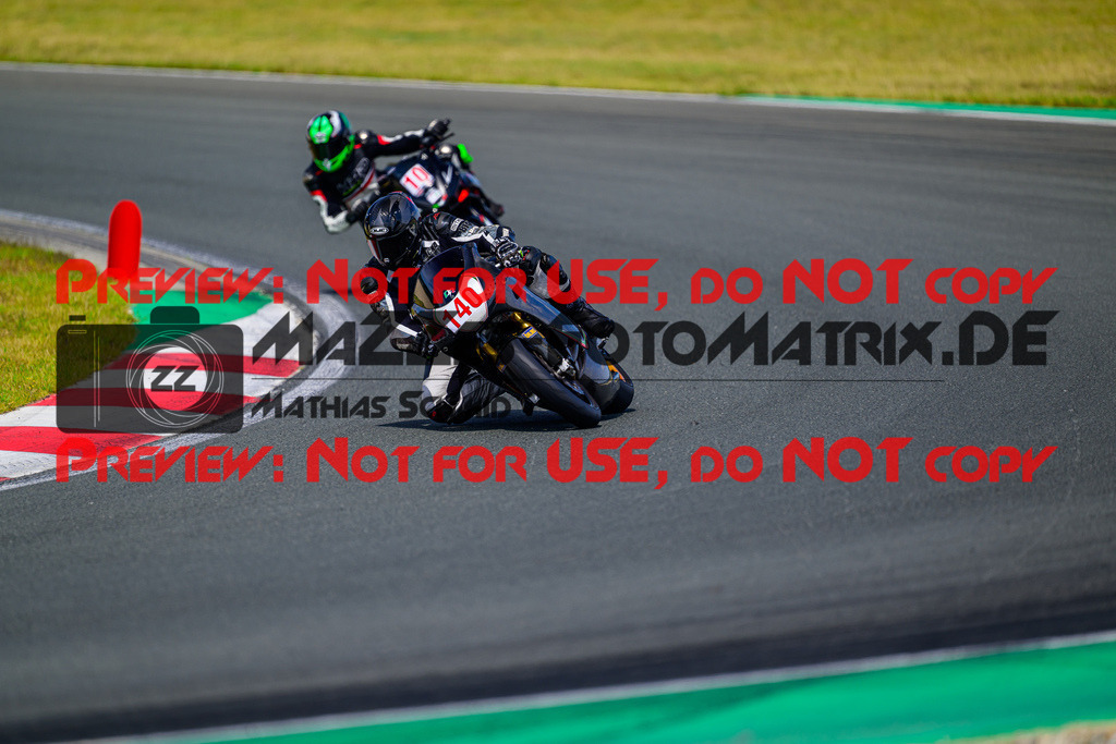 MaZZes_FotoMatrix_240725_6007705_4431 | ROT