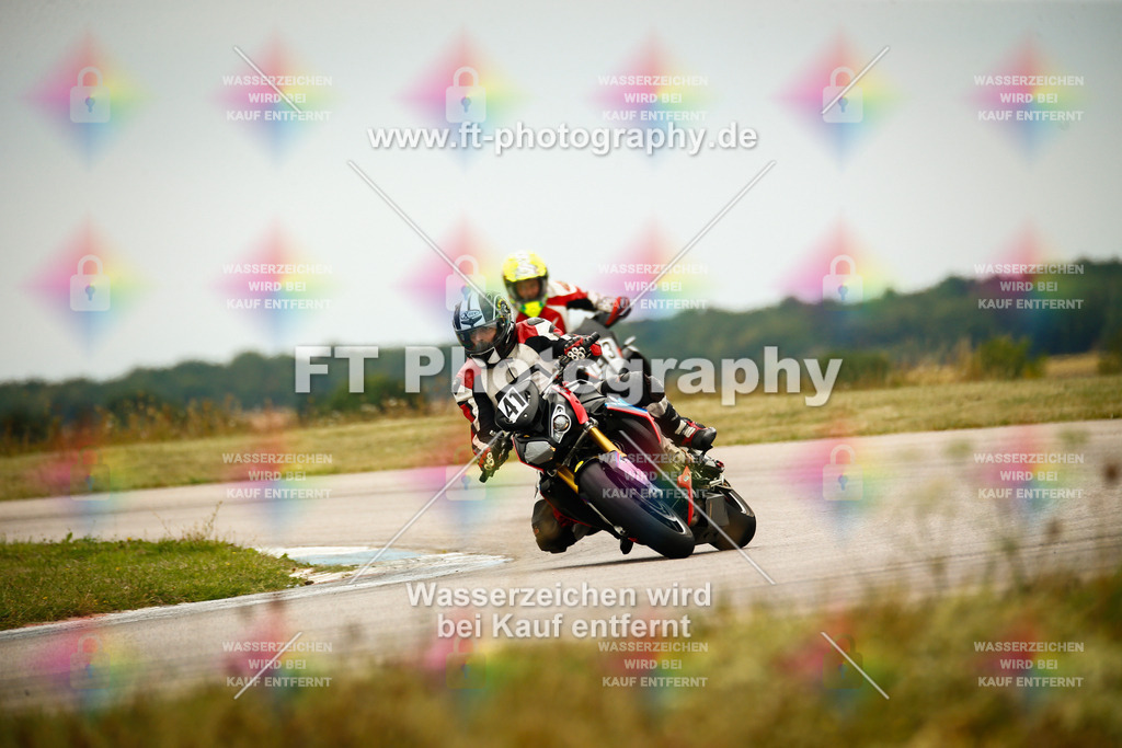 _MOT6986 | Hier findet Ihr Bilder von Touristenfahrten auf der Nürburgring Nordschleife oder von anderen Veranstaltungen die ich besucht habe. Viel Spass beim Durch Schauen 