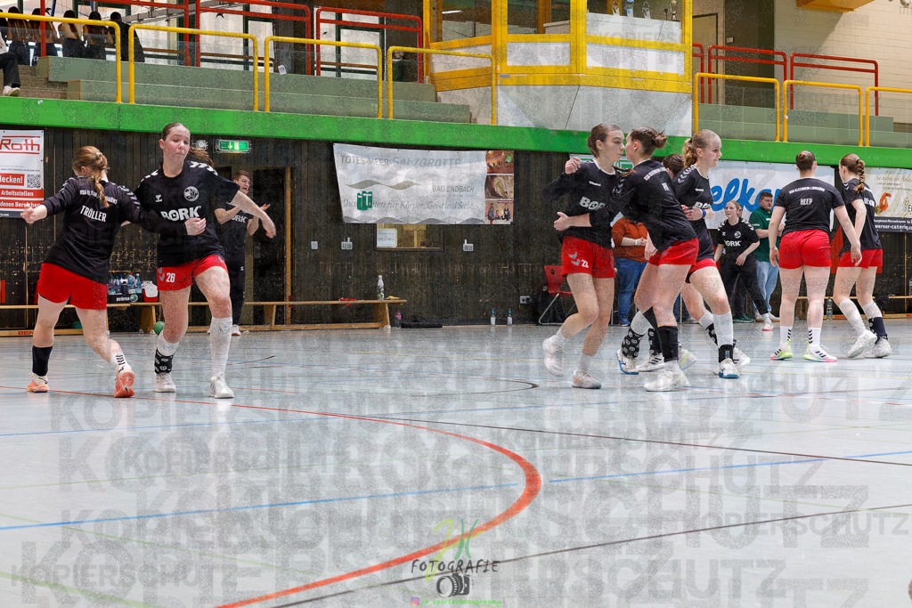 Hessenmeisterschaft wJC - Finale; HSG Kleenheim - HSG Weiterstadt/ Braunsh.Worf. | Hessenmeisterschaft wJC - Finale; HSG Kleenheim - HSG Weiterstadt/ Braunsh.Worf. am 22.03.2025 in Biedenkopf (Sporthalle Lahntalschule)Photo © 2025 - Jörg Heinrich - Realisiert mit Pictrs.com
