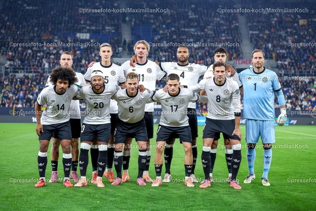 DFB10102501105 | 10.10.2025, Fußball, Länderspiel, Deutschland - Luxemburg, UEFA WM-Qualifikation, 2025/2026, Gruppe A, PreZero Arena in Sinsheim: oben v.li.: David Raum (Deutschland, 22), Nico Schlotterbeck (Deutschland, 15), Nick Woltemade (Deutschland, 11), Jonathan Tah (Deutschland, 4), Aleksandar Pavlovic (Deutschland, 5), Oliver Baumann (Torwart, Deutschland, 1), unten v.li.: Karim Adeyemi (Deutschland, 14), Serge Gnabry (Deutschland, 20), Joshua Kimmich (Deutschland, 6), Florian Wirtz (Deutschland, 17), Leon Goretzka (Deutschland, 8), Mannschaftsfoto, Teamfoto, Mannschaft, Team, Gruppenbild, StartelfDFB regulations prohibit any use of photographs as image sequences and or quasi-video.