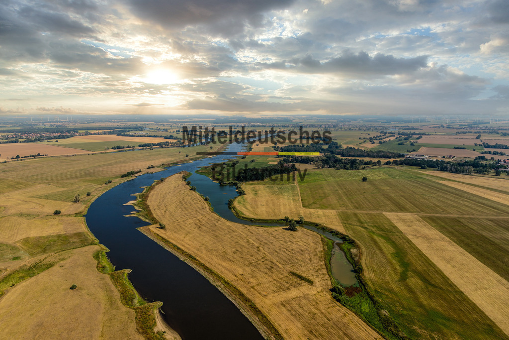 Elbe _ Klödener Riß vorm Mündungsgebiet der Schwarzen Elster-9655 | Elbe und Klödener Riß vorm Mündungsgebiet der Schwarzen Elster - Realisiert mit Pictrs.com