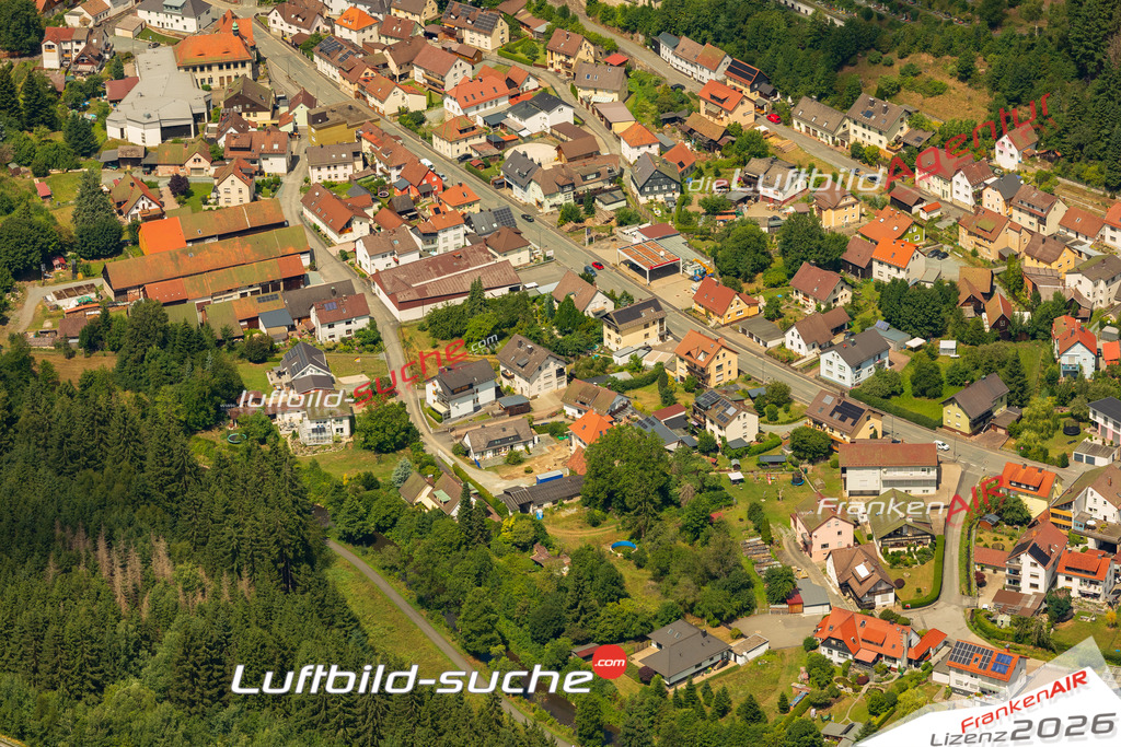 Luftaufnahme von Wallenfels - Die Luftaufnahme wurde 2025 vom UL-Flugzeug heraus erstellt ( keine Drohne ) - Hochauflösende Luftaufnahme - für professionelle Ausdrucke geeignet. Die Geschenkidee !Mit Lizenz und Bildrechte bestellbar