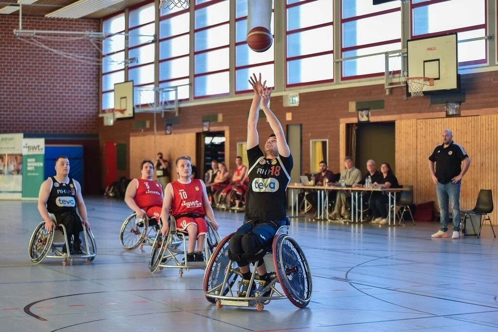 2025-03-09-Ralph_Kunze-0228 | Ralph Kunze - Realisiert mit Pictrs.com