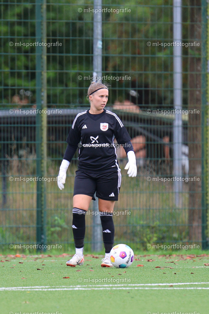 Fußball I Frauen I Saison 2025/2026 I Oberliga Schleswig-Holstein I 2. Spieltag I SV Wahlstedt - SV Frisia 03 Risum-Lindholm | ml-sportfotografie - Realisiert mit Pictrs.com
