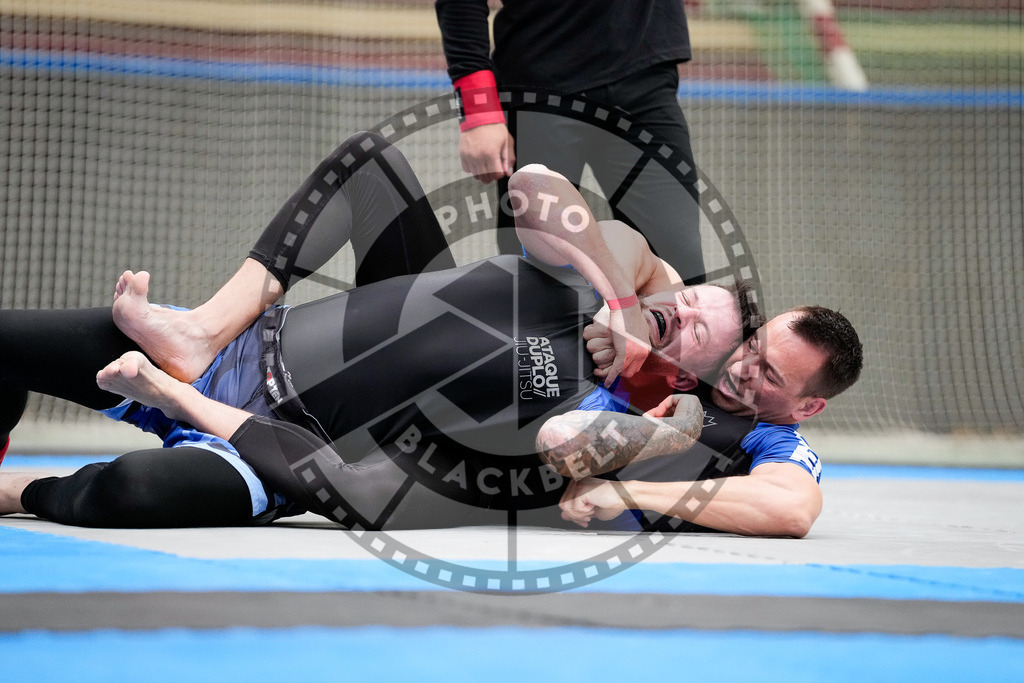 20250920PBB5744 | Athletes compete during the AJP Tour Hamburg International Jiu-Jitsu Championship, on September 20, 2025 in Hamburg, Germany. © Chiara Dazi / photoblackbelt