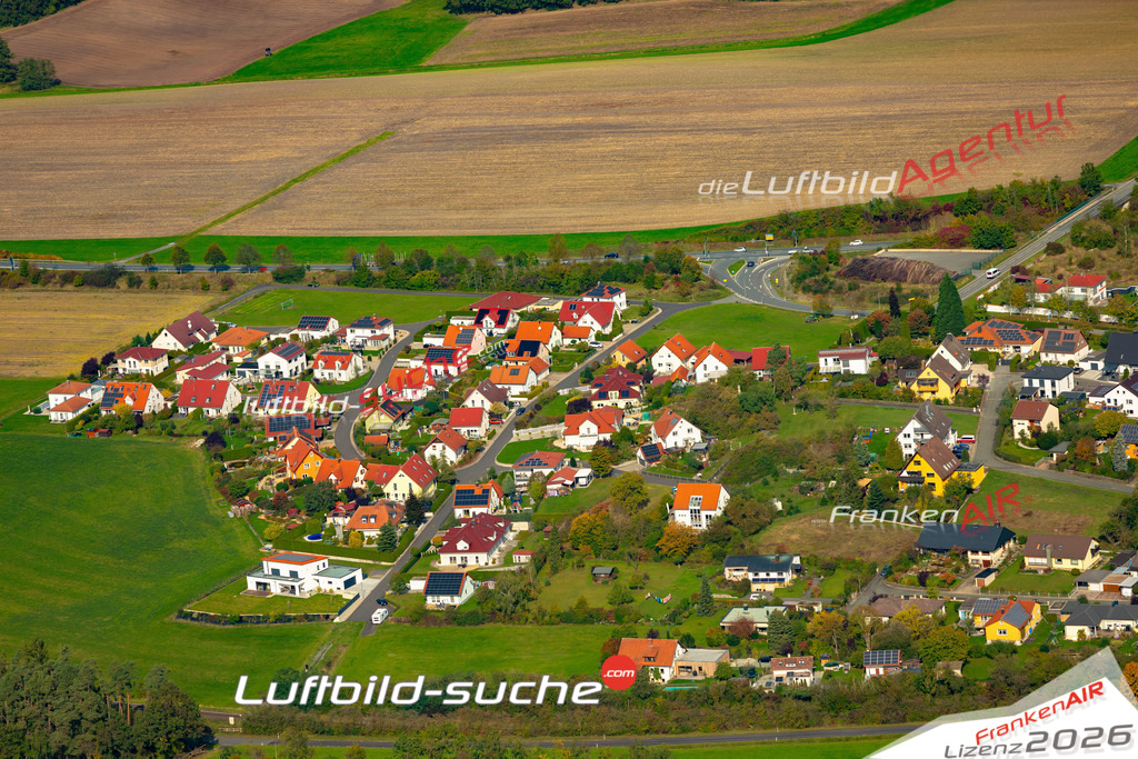 Das Luftbild zeigt : Forst Seybothenreuth - Die Luftaufnahme wurde 2024 vom UL-Flugzeug aus erstellt ( keine Drohne ) - Hochauflösende Luftaufnahme - Für grossformatige Ausdrucke geeignet. Die Geschenkidee !Mit Lizenz und Bildrechte bestellbar