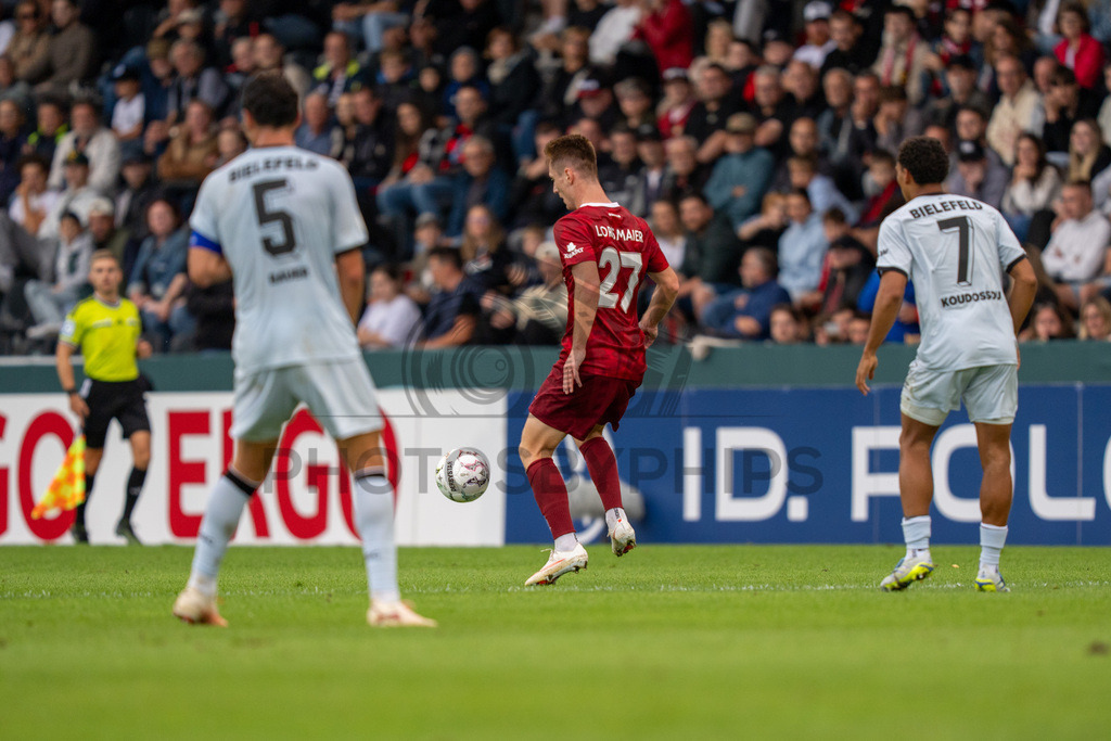 SG Sonnenhof Großaspach vs. Arminia Bielefeld, Fussball, DFB-Pokal, 1. Runde, 22.08.2026 | Loris Maier (SG Sonnenhof Großaspach, #27),SG Sonnenhof Großaspach vs. Arminia Bielefeld, Fussball, DFB-Pokal, 1. Runde, 22.08.2026,DFB regulations prohibit any use of photographs as image sequences and/or quasi-video