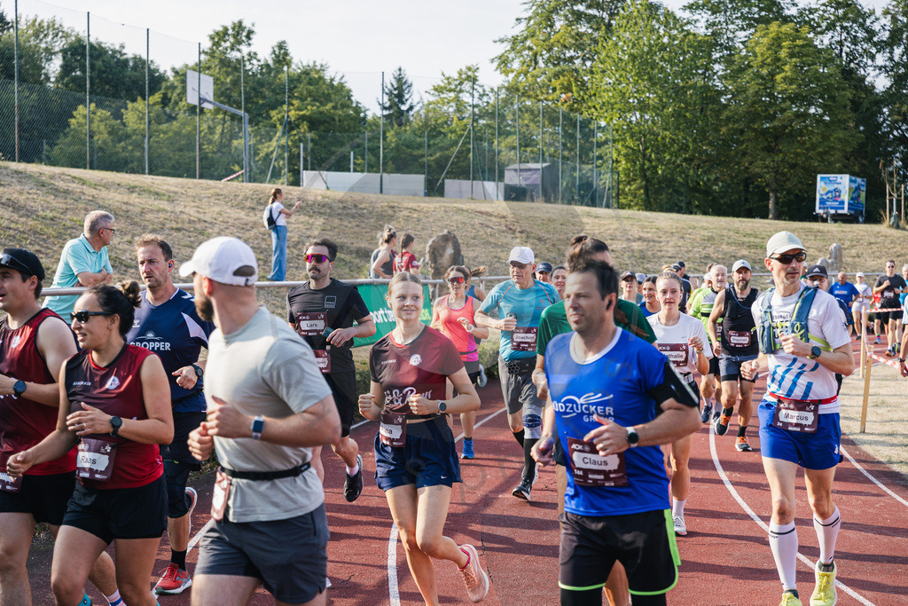 2026-07-26 Halbmarathon Moenchsdeggingen - 00019 | bastis.photos - Realisiert mit Pictrs.com