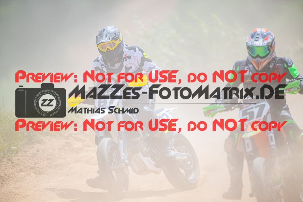 MaZZes_FotoMatrix_220529_7919 | Fotograf Mathias Schmid
Sportfotograf,
Eventfotograf,
Hochzeitsfotograf,
Portraitfotograf