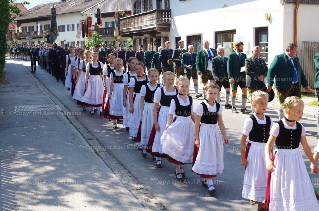 IMGP3663 | fotografiert von Axel PollmannLeonhardi Wallfahrt Benediktbeuern und Murnau, Fronleichnam, Fasching, Landschaft im Loisachtal und Benediktbeuern  - Realisiert mit Pictrs.com