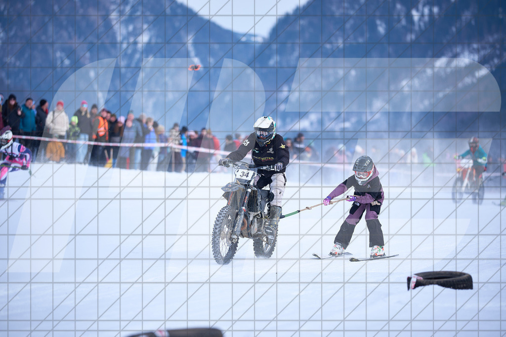 11. Holzknecht Skijöring | Skijöring am 24.01.2026: 11. Holzknecht Skijöring in Gosau am Dachstein, Oberösterreich, ÖsterreichFoto: © 2026 Martin Bihounek | mb-creative.eu