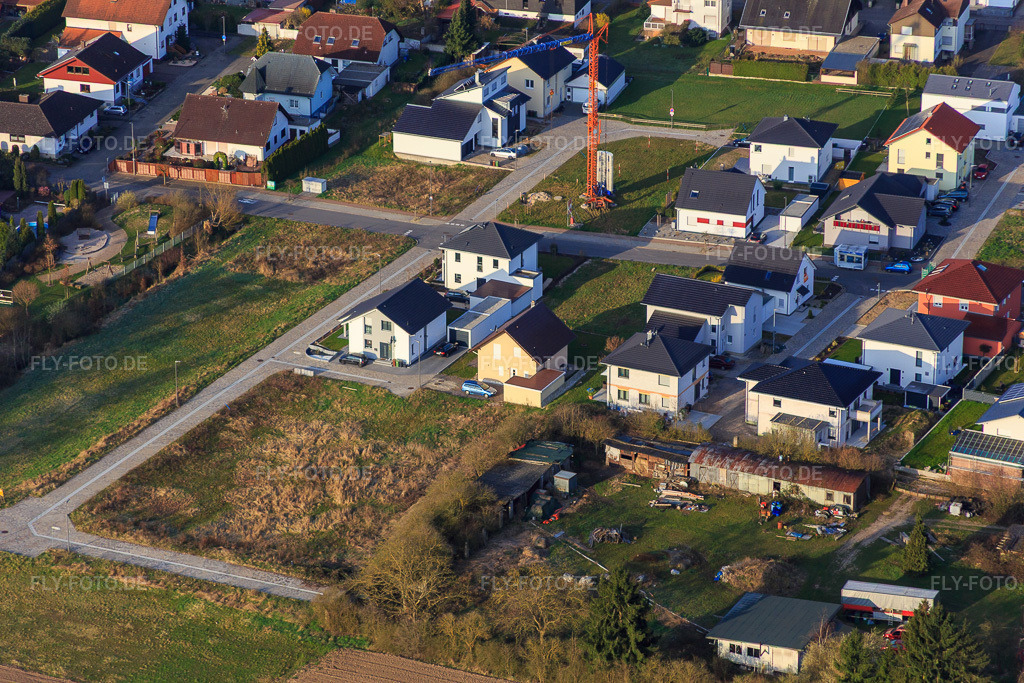 Luftbild: Neubaugebiet Holderbusch aus Nordosten in Minfeld im Bundesland Rheinland-Pfalz in Deutschland. Foto: IMG_076797.jpg vom 28.03.2015 durch Werner Riehm/FLY-FOTO.de