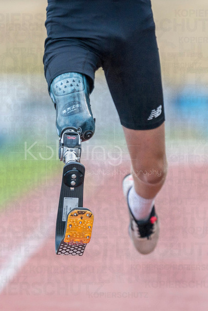 Para Heimspiel 7.0; Leverkusen, 18.07.2026 | LEVERKUSEN, GERMANY - JULY 18, 2026 : A young para athlete’s prothetic leg with a logo of German Bundesliga club 1. FC Köln competing during the Para Heimspiel 7.0 at Fritz Jacobi Sports Complex on July 18, 2026 in Leverkusen, Germany.