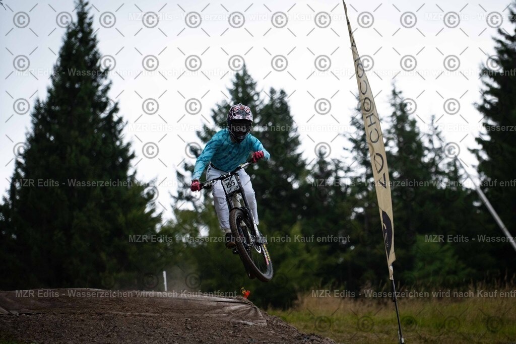 x-545 | mzredits - Realisiert mit Pictrs.com