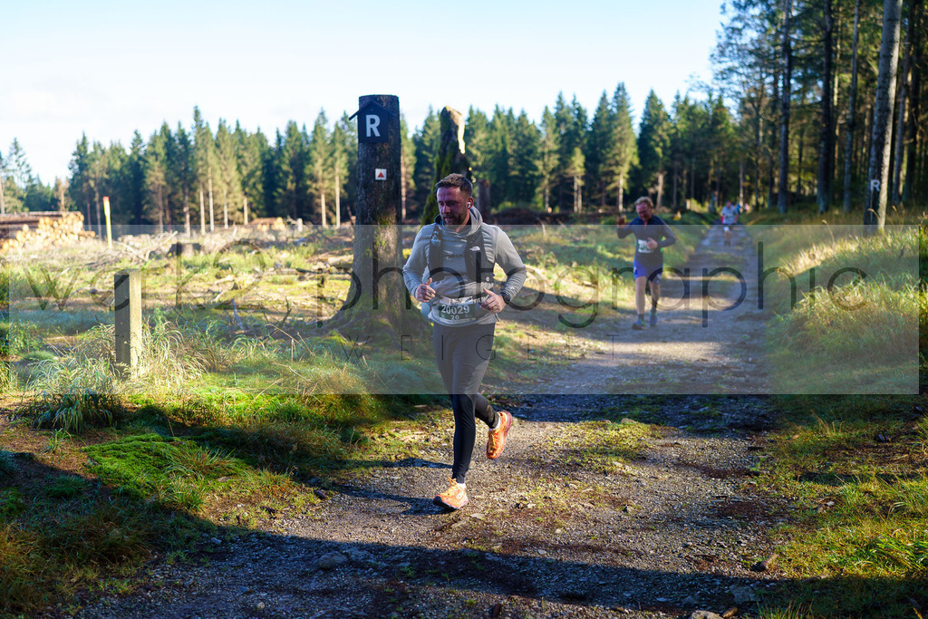 Herbstlauf 2024 | Rennsteig-Herbstlauf von Neuhaus am Rennweg nach Masserberg am 6. Oktober 2024