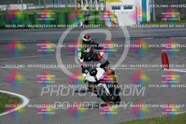 2022_05_09_PBK_26766 | Sportfotografie; SlowMotion; Video; Rennstrecke; Hafeneger; RSE; Speer; Trackday; Motorsportarena; Hockenheimring; Brno; Most; Barcelona; Valencia, Benny; Kaetzmer;