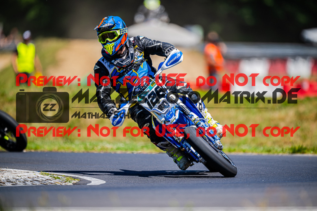 MaZZes_FotoMatrix_220702_9262 | UE40