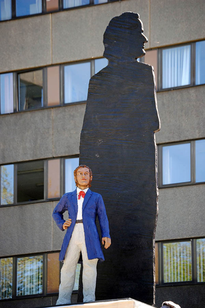 Foto: Leipzig - Richard Wagner Denkmal | Das Team hinter BILDLEXIKON LEIPZIG bündelt historische wie aktuelle Informationen über die Stadt Leipzig in Text und Bild auf einer Plattform und stellt diese der interessierten Öffentlichkeit zur Verfügung.