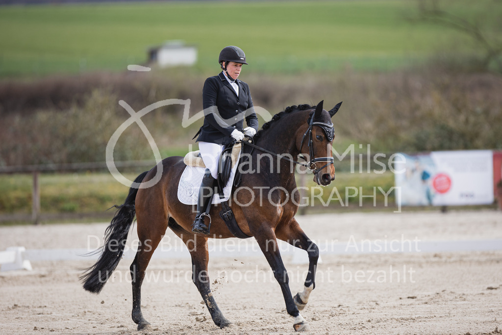 230410_Frühlingsfest_Dressurreiter-L-622 | Deine schönsten Turniermomente als professionelle Fotos! Entdecke hochwertige Pferdesport-Fotografie im Online-Shop. Jetzt Fotos finden & bestellen!