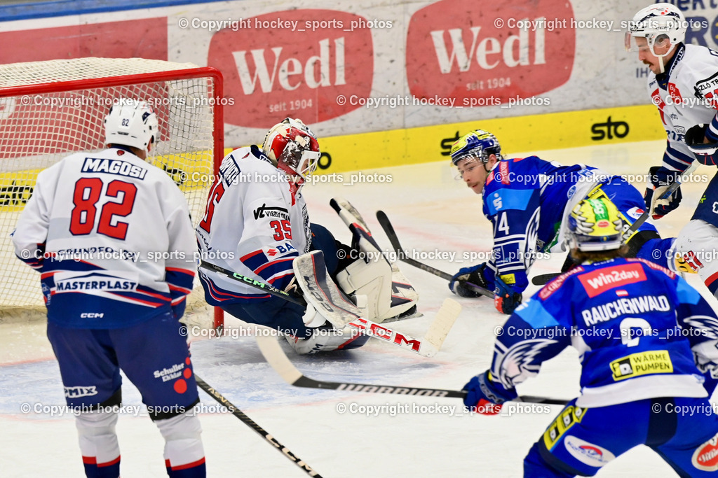 EC IDM WÄRMEPUMPEN VSV vs. HYDRO FEHERVAR AV 19 | #82 Magosi Balint HYDRO FEHERVAR, #35 Horvath Dominik HYDRO FEHERVAR, #74 COATTA Max EC VSV, EC IDM WÄRMEPUMPEN VSV vs. HYDRO FEHERVAR AV 19, EC IDM WÄRMEPUMPEN VSV vs. HYDRO FEHERVAR AV 19 am 20.11.2024 in Villach (Stadthalle Villach), Austria, (Photo by Bernd Stefan)