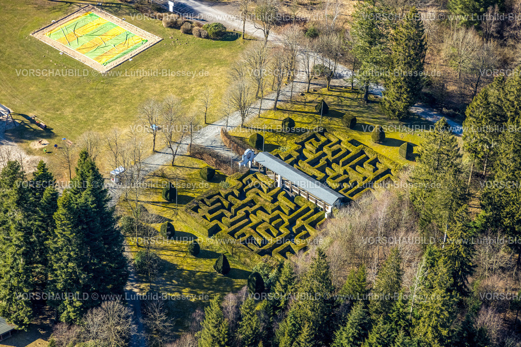 Kirchhundem250308735Rinsecke_PanoramaPark | Luftbild, Panorama Park Sauerland, Freizeitpark mit Attraktionen, Park-Labyrinth, Rinsecke, Kirchhundem, Sauerland, Nordrhein-Westfalen, Deutschland
