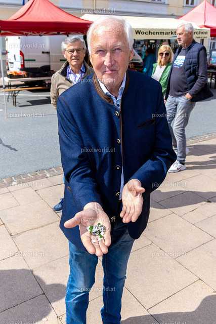 Eierpecken am Hauptplatz | Bildershop von pixelworld.at - Realisiert mit Pictrs.com