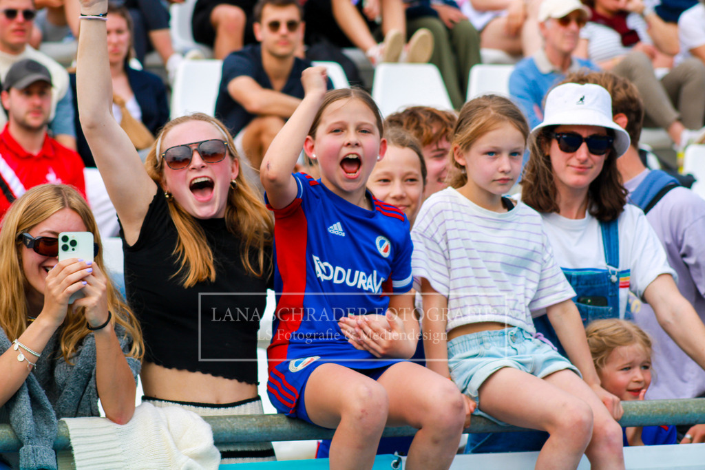 BUNDESLIGA HERREN VF2 MHC-CHTC 20.05.2023-040 | lanaschraderfotografie - Realisiert mit Pictrs.com